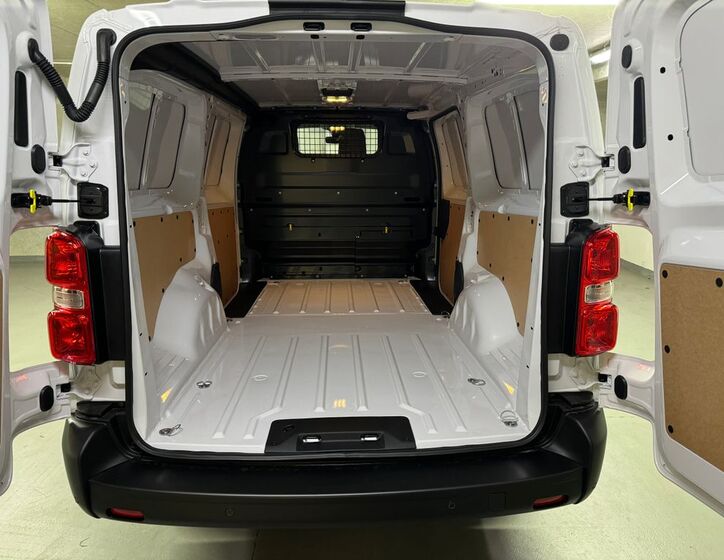 Toyota ProAce 10
