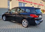 BMW Řada 2 7