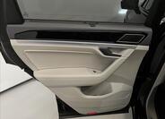 Volkswagen Touareg 28