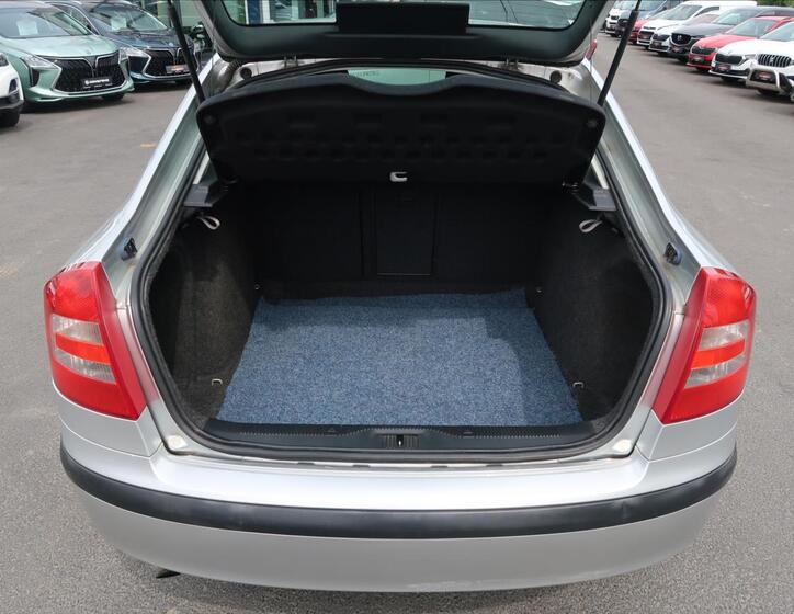 Škoda Octavia 20