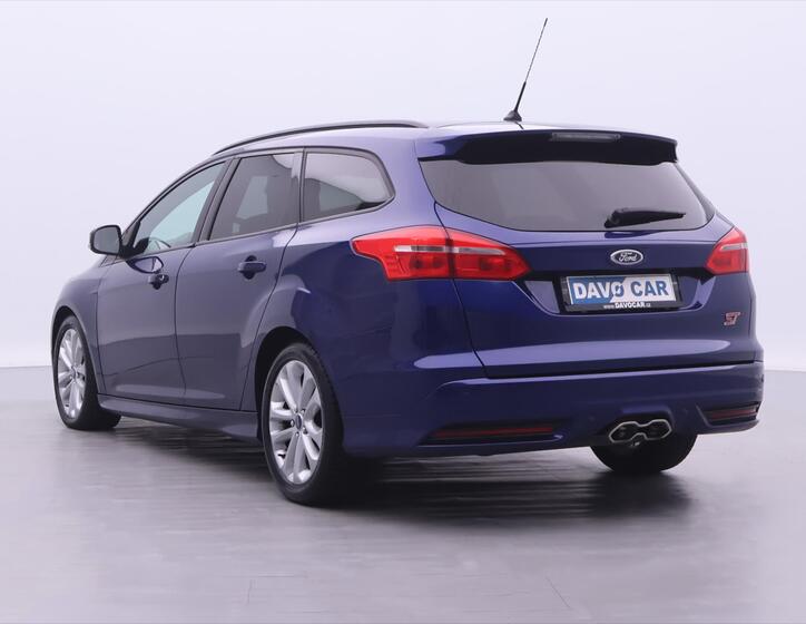 Ford Focus 5