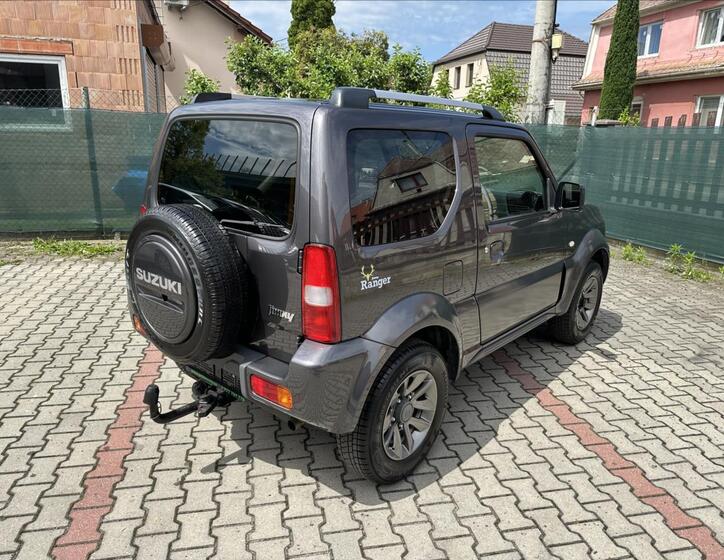 Suzuki Jimny 3