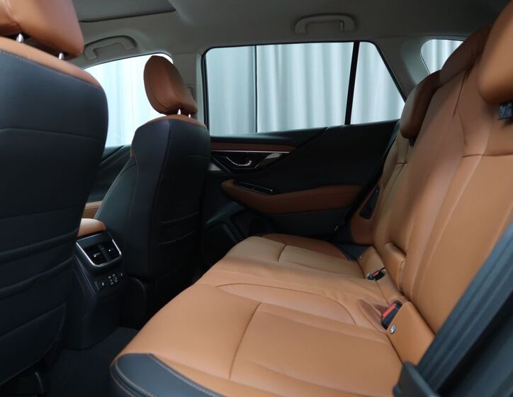 Subaru Outback 8