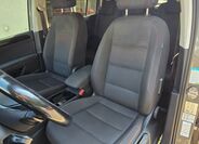 Volkswagen Touran 11