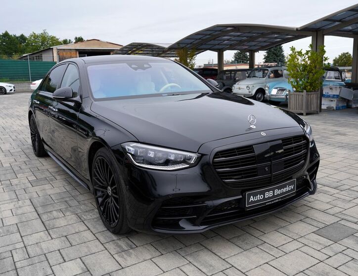 Mercedes-Benz Třídy S 8