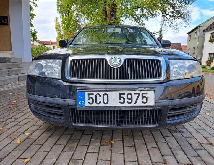 Škoda Superb 17