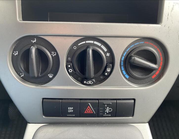 Jeep Compass 26