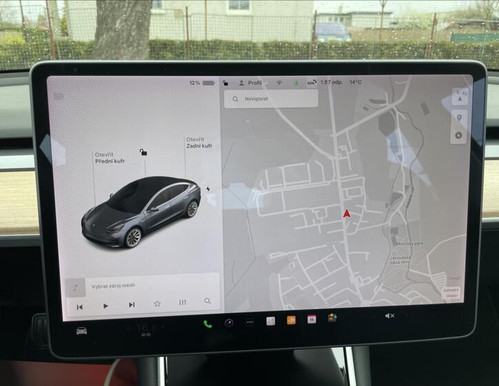 Tesla Model 3 18