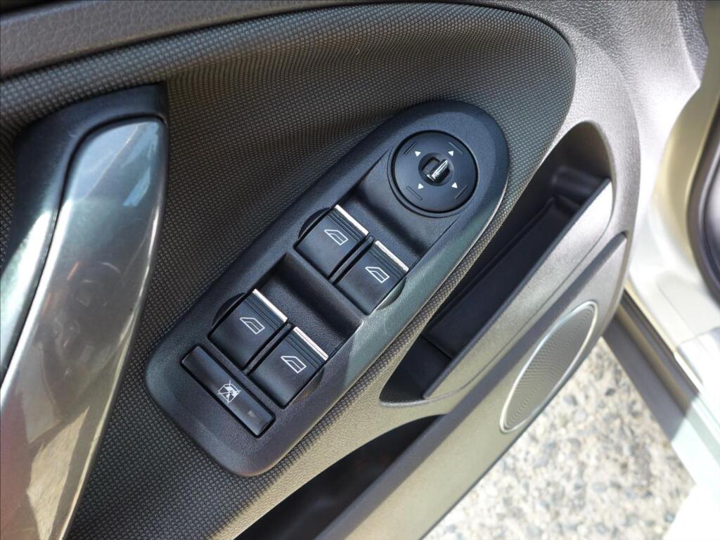 Ford Kuga 13