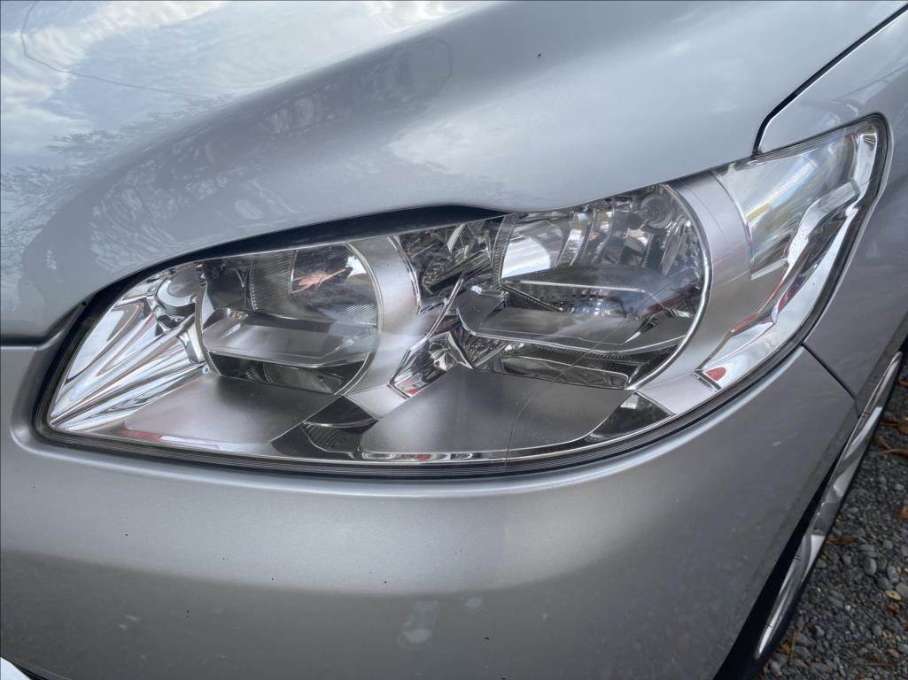Peugeot 301