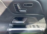 Mercedes-Benz EQB 9