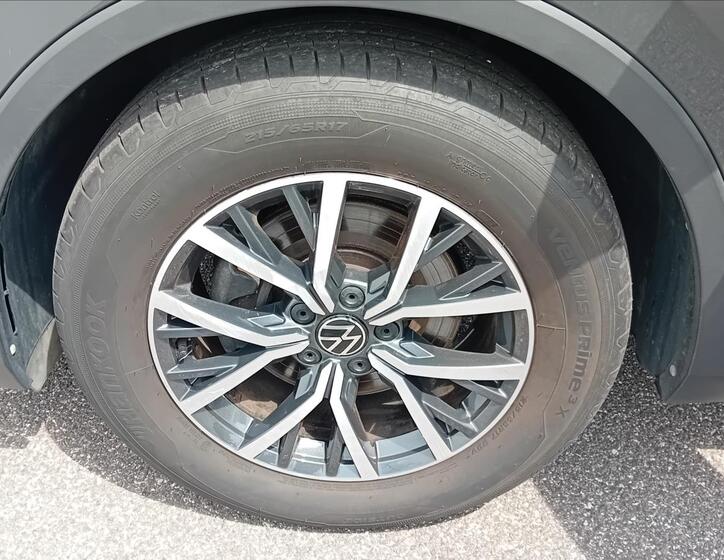 Volkswagen Tiguan 24