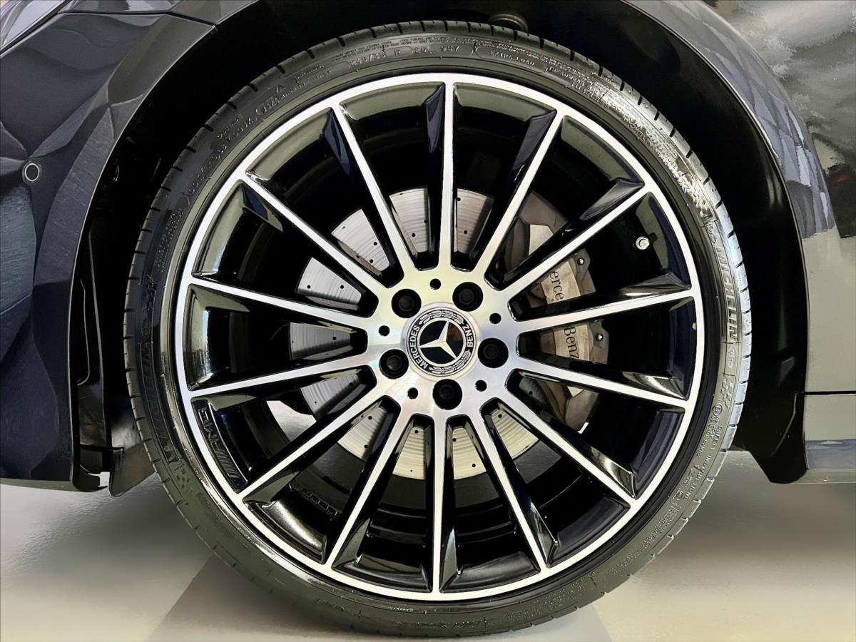 Mercedes-Benz Třídy E