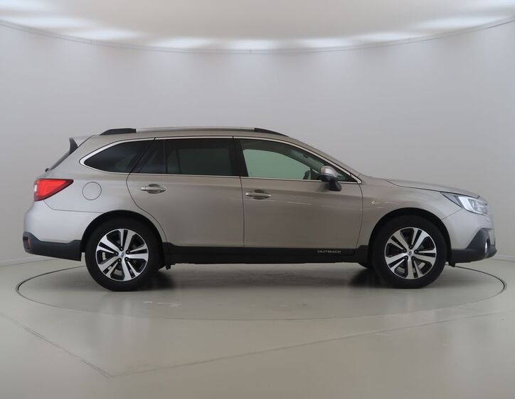 Subaru Outback 4