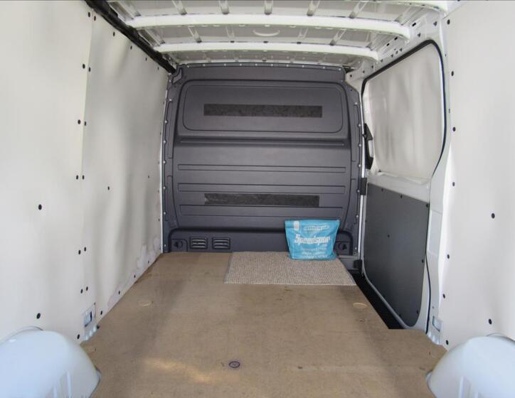 Mercedes-Benz Sprinter 21