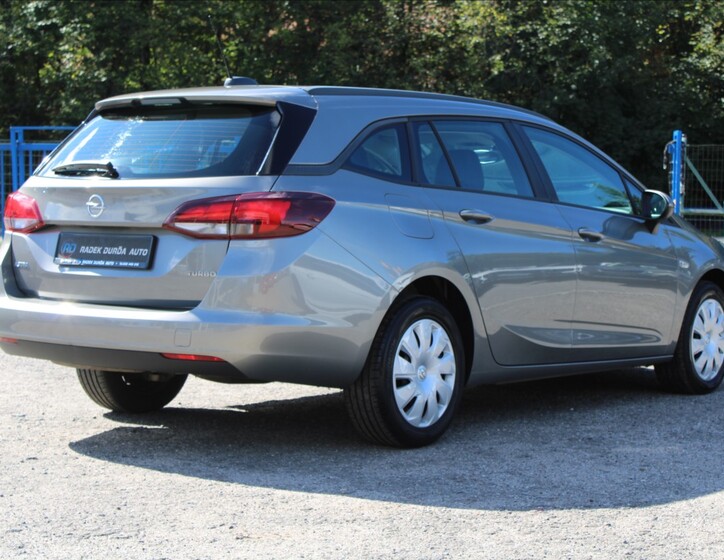 Opel Astra 5