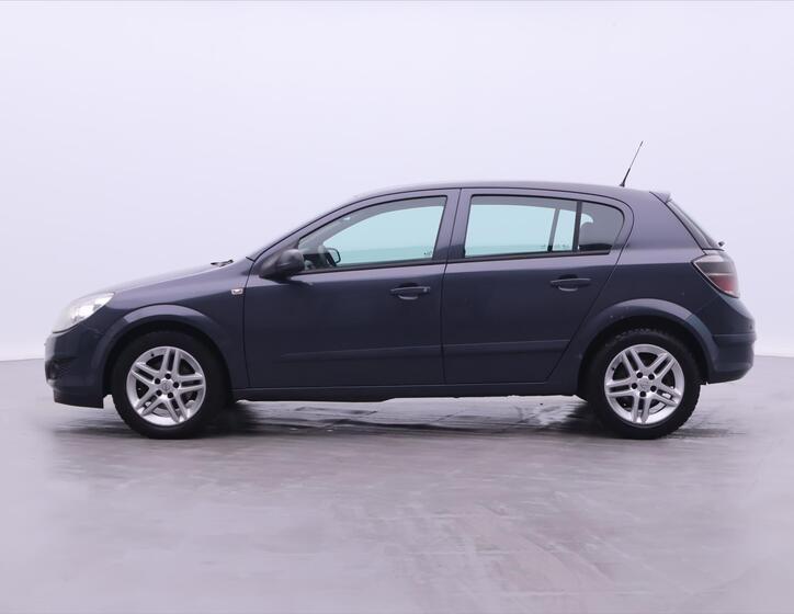 Opel Astra 4