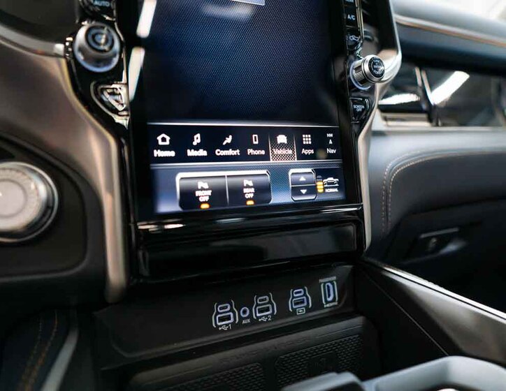 Dodge RAM 33