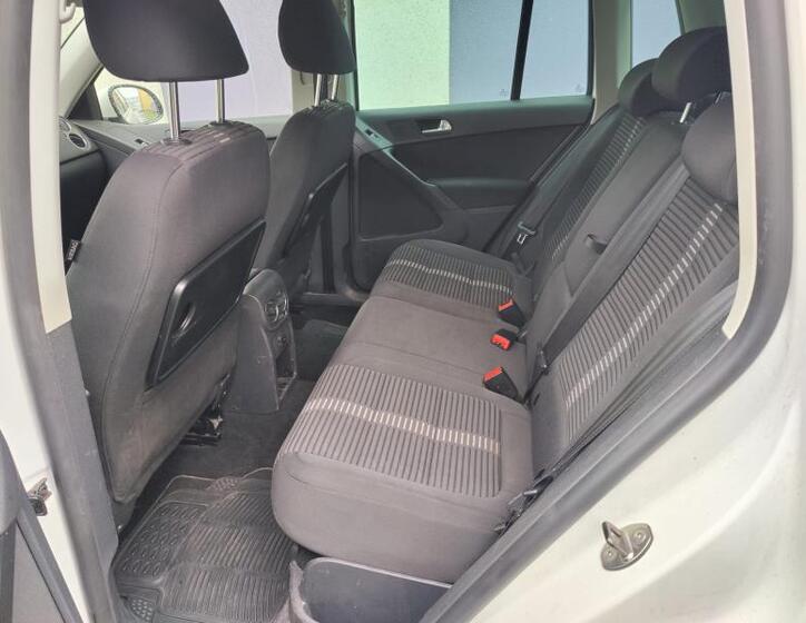 Volkswagen Tiguan 6