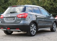 Suzuki SX4 S-Cross 5