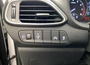 Hyundai i30 12