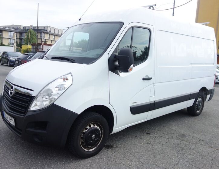 Opel Movano 1
