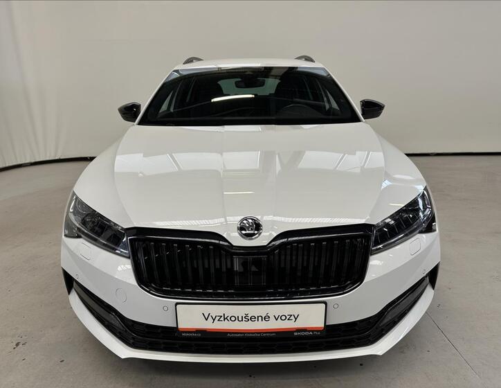 Škoda Superb 4