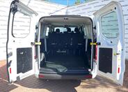 Ford Transit Custom 10