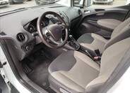 Ford Tourneo Courier 9