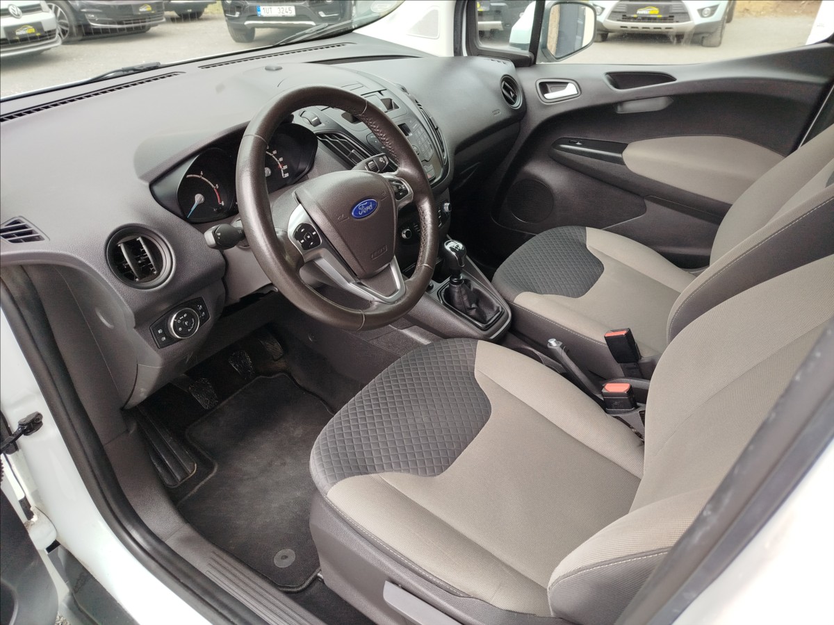 Ford Tourneo Courier