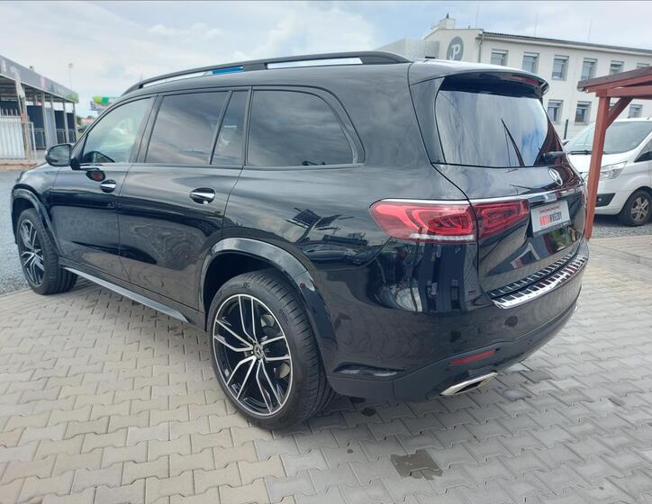 Mercedes-Benz GLS 8