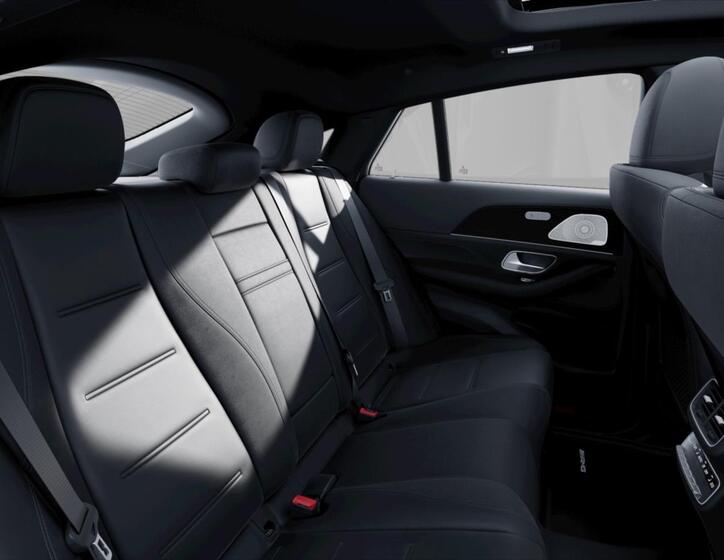 Mercedes-Benz GLE 8