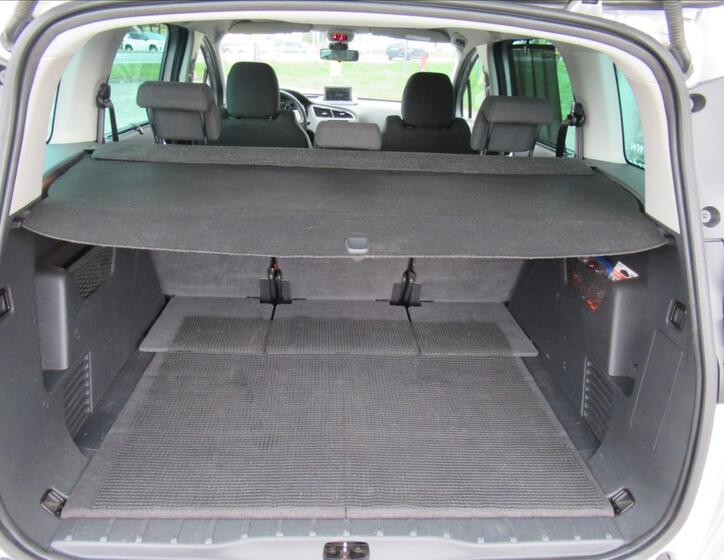 Peugeot 5008 20
