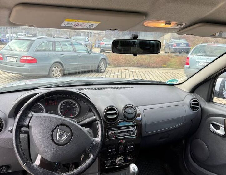 Dacia Duster 20