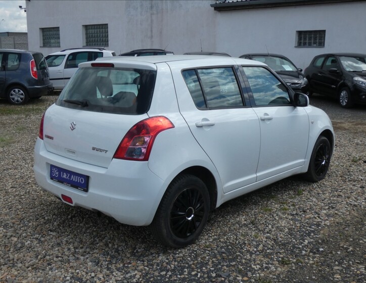 Suzuki Swift 6