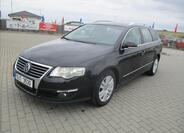 Volkswagen Passat 1