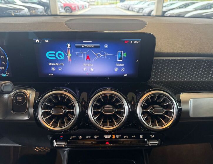 Mercedes-Benz EQB 14