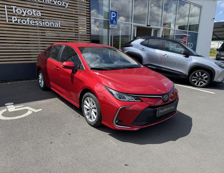 Toyota Corolla 16
