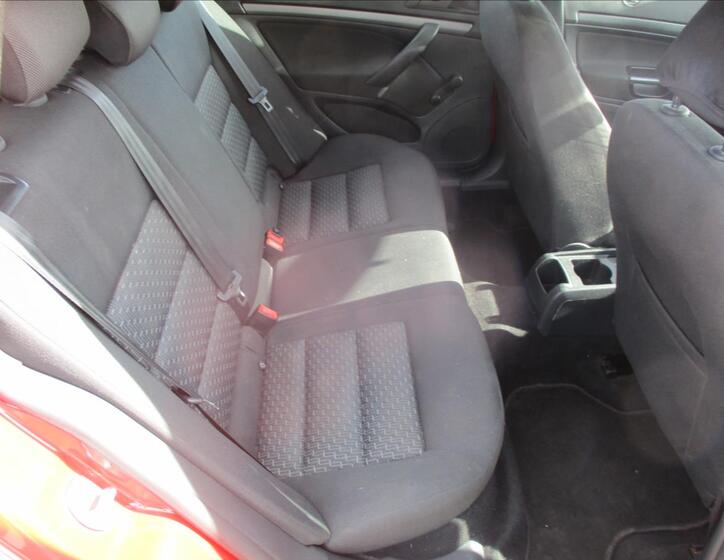 Škoda Octavia 10