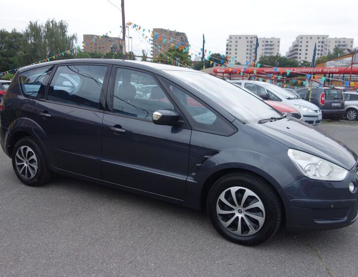 Ford S-MAX 5
