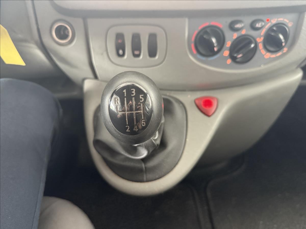 Nissan Primastar