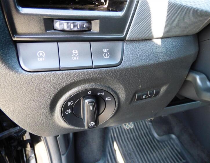 Škoda Fabia 18