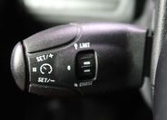Peugeot 208 30