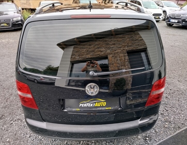 Volkswagen Touran 5