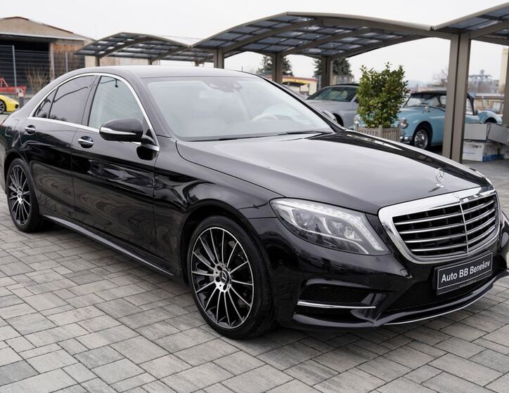 Mercedes-Benz Třídy S 8