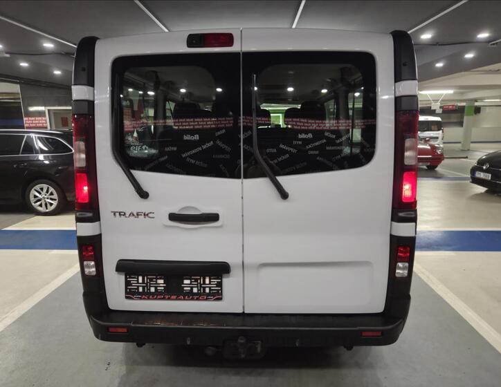 Renault Trafic 5