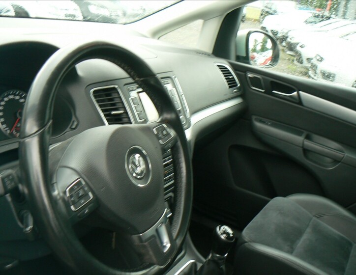 Volkswagen Sharan 10