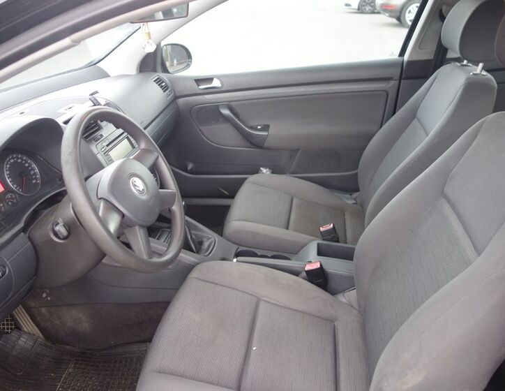 Volkswagen Golf 18
