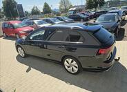 Volkswagen Golf 9