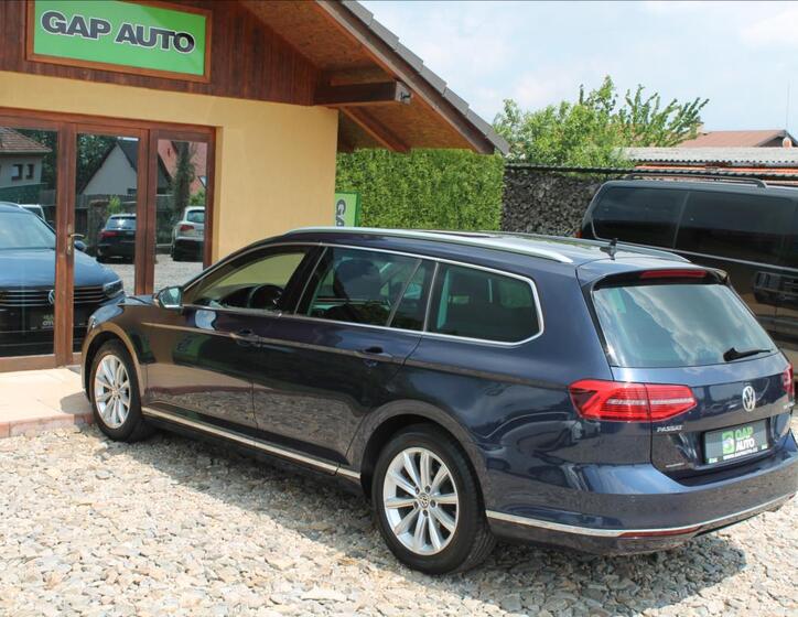 Volkswagen Passat 4
